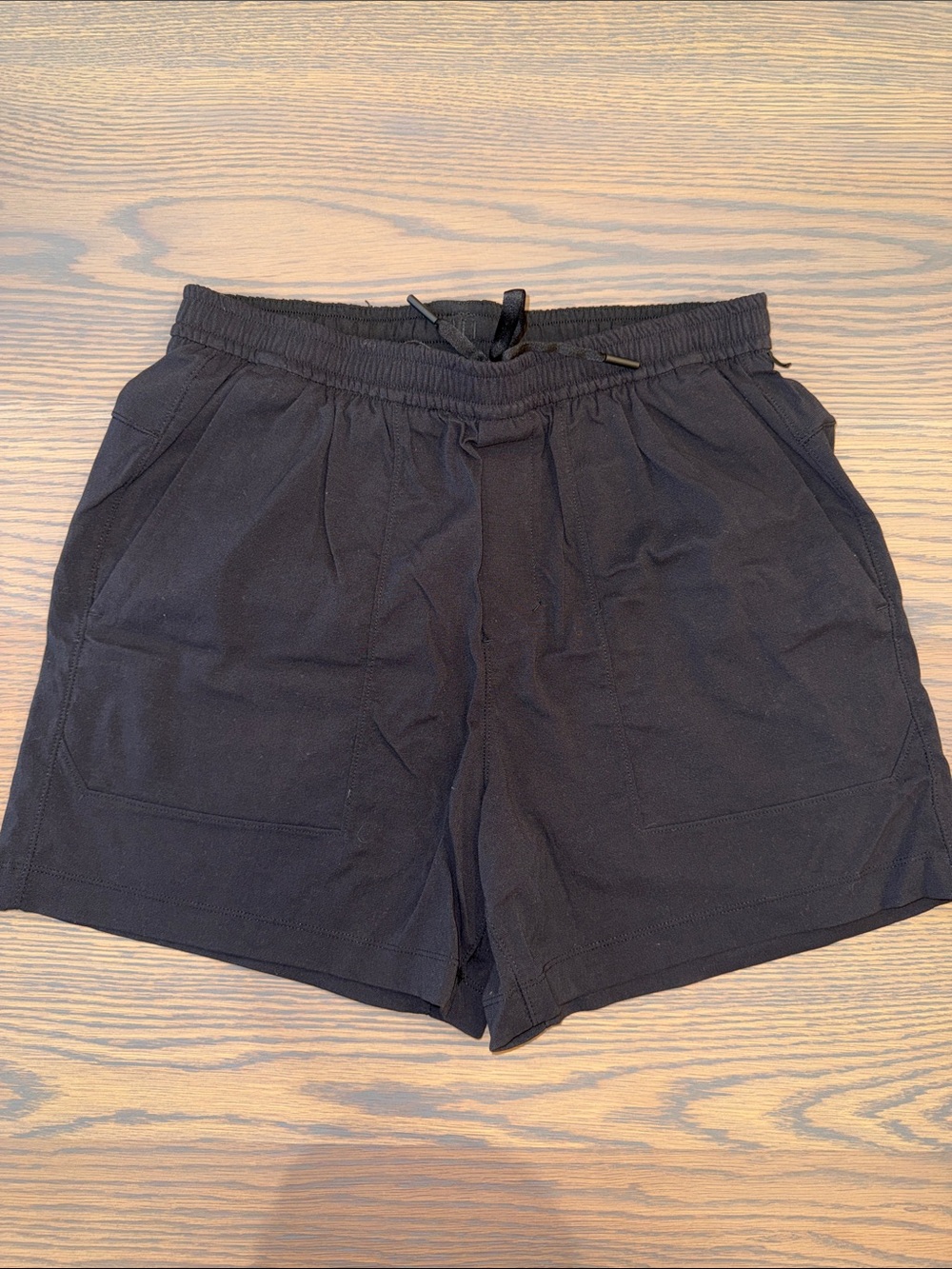Men's Black Lululemon Drawstring Casual Shorts